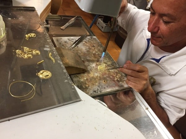 Chi siamo - Horos Officina Orafa orafo olbia riparazioni manufatti