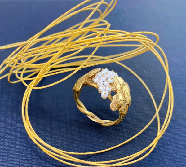 Anello imperlato modello uva - Horos Officina Orafa