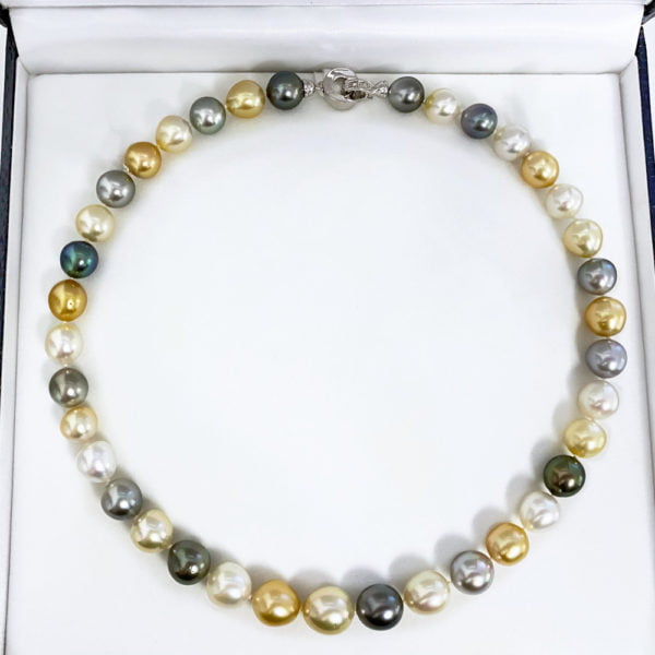 Collana di perle south sea - Horos Officina Orafa Collana di perle south sea - Horos Officina Orafa