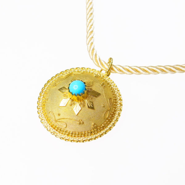 Bottone in filigrana con turchese - Horos Officina Orafa Bottone in filigrana con turchese - Horos Officina Orafa